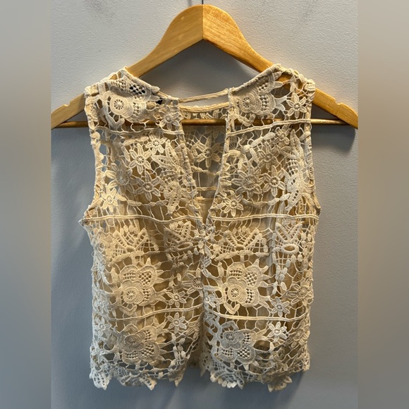 Zara Basic Collection Floral Lace Sleeveless Cream Top XS Feminine Cottagecore - Picture 2 of 8